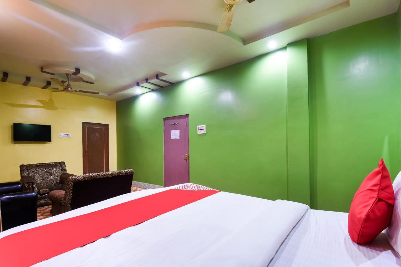 Oyo 44160 Hotel Sahana Jangipur Экстерьер фото